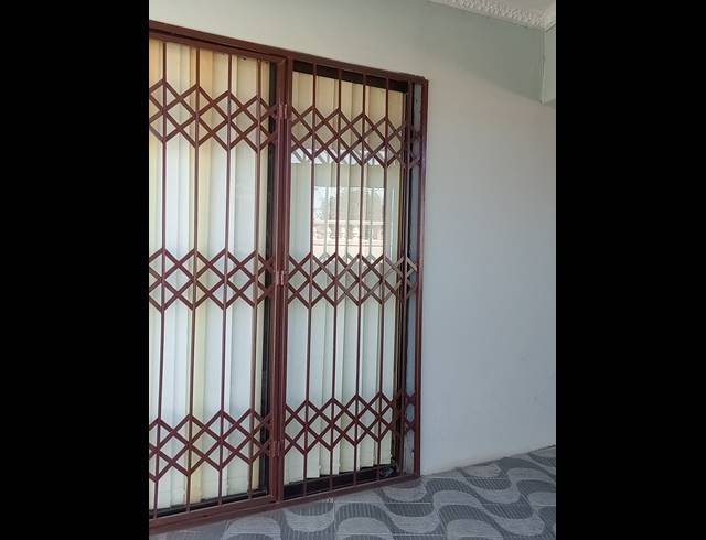 3 BEDROOM HOUSE FOR SALE IN GLENCOE
